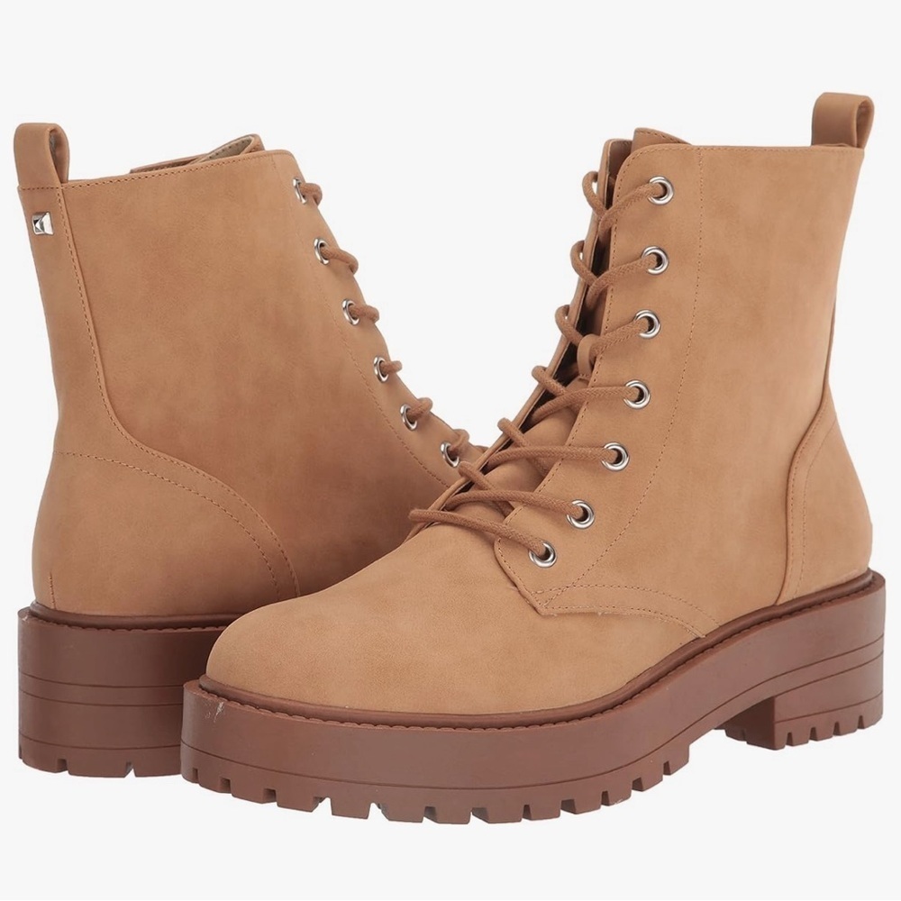 DV by Dolce Vita Shoes Women’s Lug Sole Lace Up Primm Ankle Boot Size 8.5 NEW - Picture 5 of 10